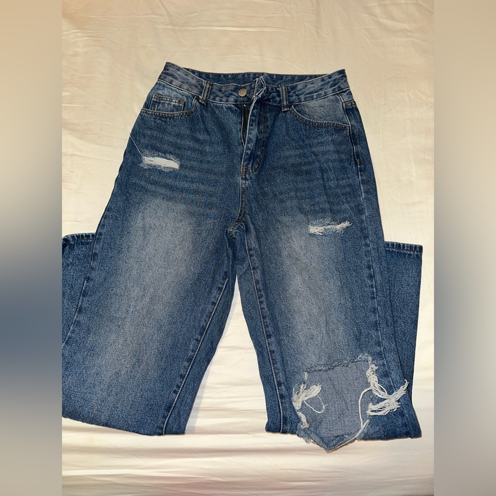 SHEIN PETITE High Waist Cut Out Ripped Frayed Straight‎ Leg Jeans - Picture 3 of 5